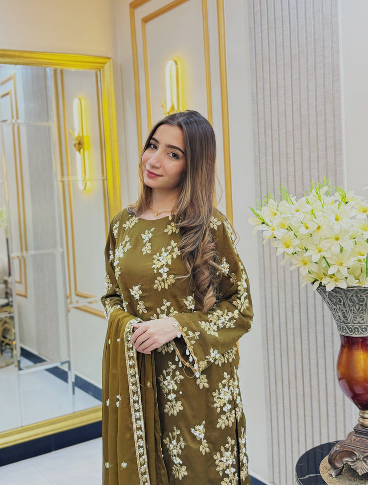 3 Piece Embroidered Chiffon Party wear Pakistani Dress | Umnaa