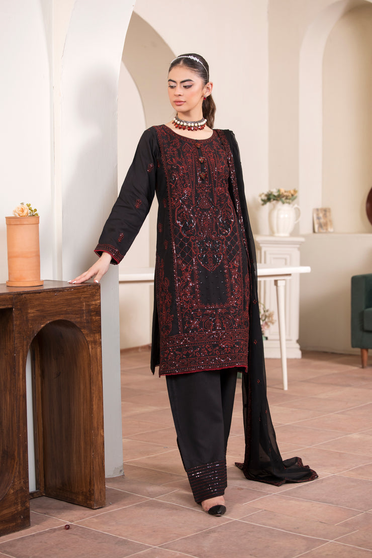 Luxury Embroidered Farshi Shalwar Ready to Wear Collection | Umnaa
