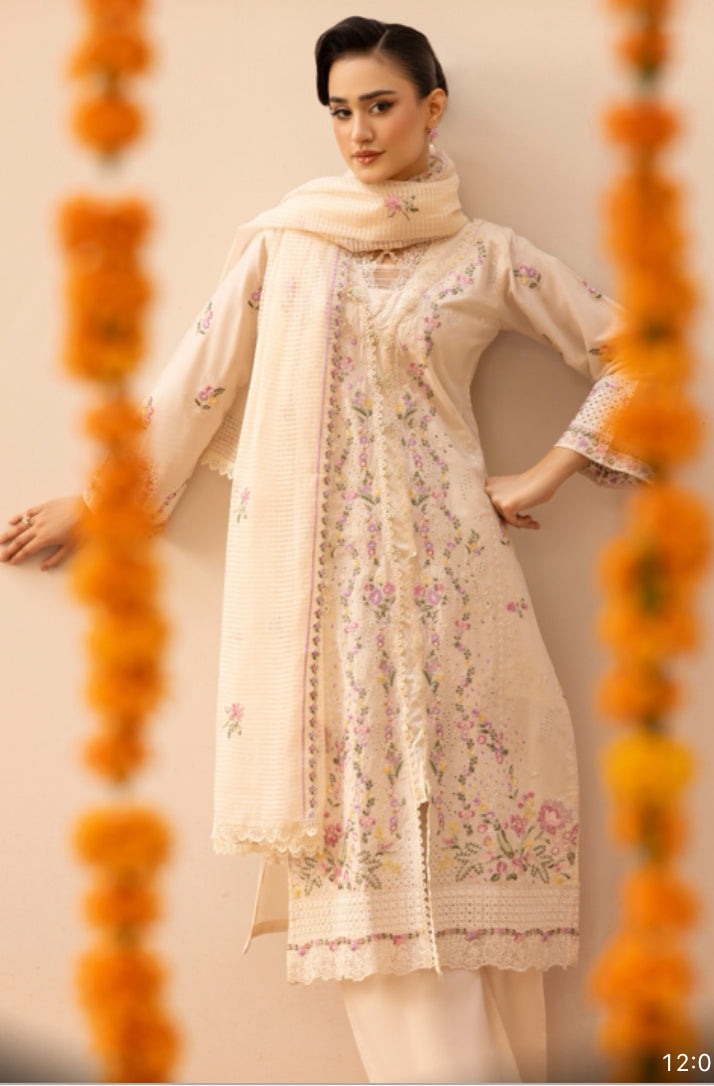 Sahil 3.0 Qalamkar embroidery by Simrans ~ Cream